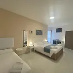 Lorenza E Mini Ξενοδοχείο Spiaggia di Cavoli