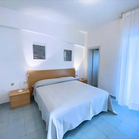 Hotel Lorenza E Mini 3*