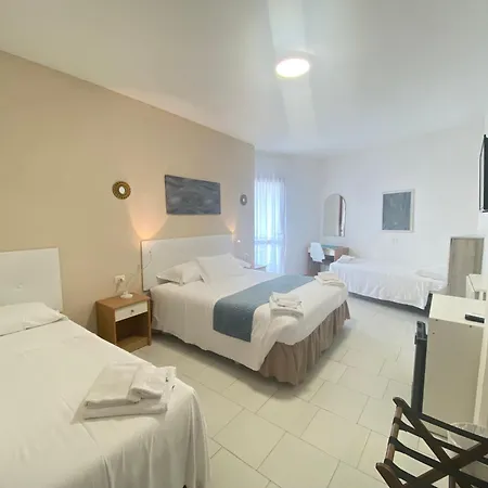 Hotel Lorenza E Mini