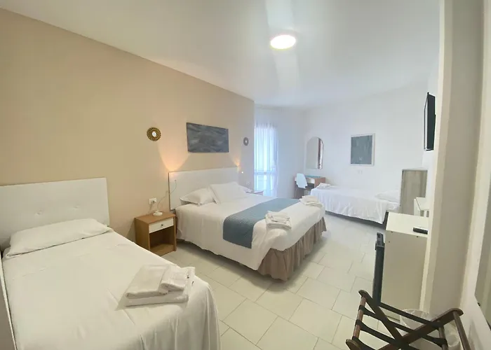 Hotel Lorenza E Mini